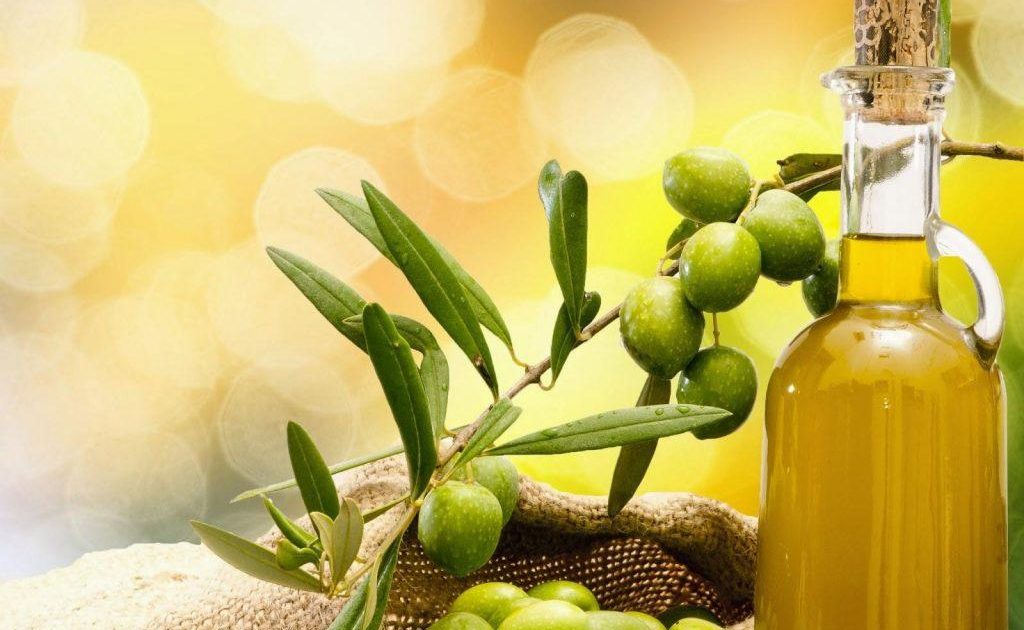 Tác dụng tuyệt vời của việc uống dầu oliu: Sức khỏe tốt và làn da rạng rỡ