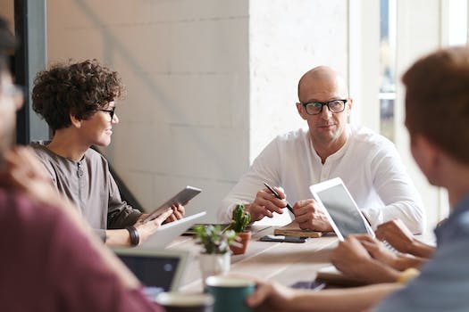 Cách nhận biết và xử lý khí hư có mùi tanh không ngứa hiệu quả
