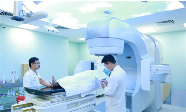 Xạ trị tuyến giáp – Cách điều trị bệnh hiệu quả và an toàn